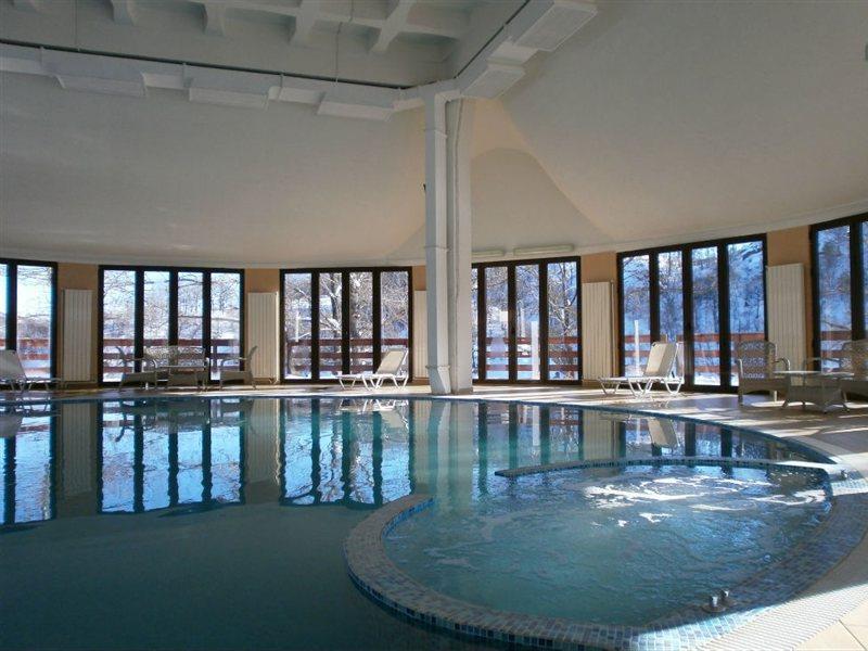 Hotel Jezero ボル エクステリア 写真